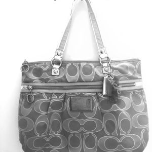 Coach “poppy” tote